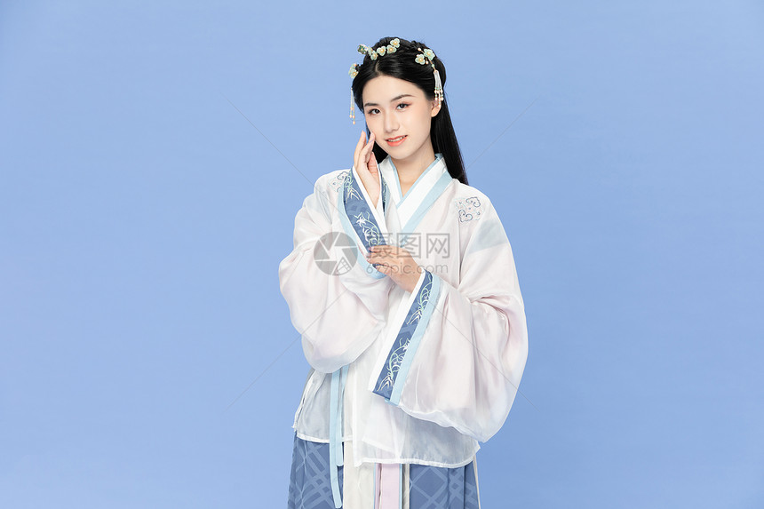  古风汉服美女遮袖子图片