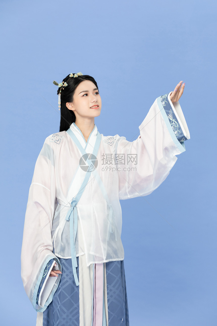  古风汉服美女遮袖子图片