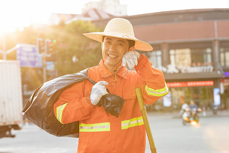 户外服装素材户外擦汗的环卫工人背景