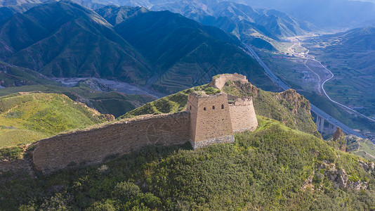 山西白草口长城航拍背景图片