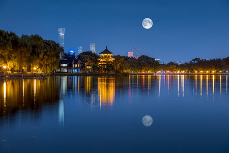 北京城市夜景中秋赏月什刹海后海国贸背景