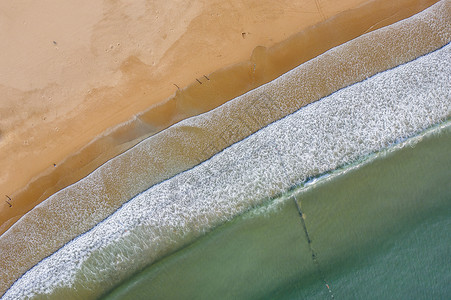 航拍沙滩海浪海滩高清图片素材