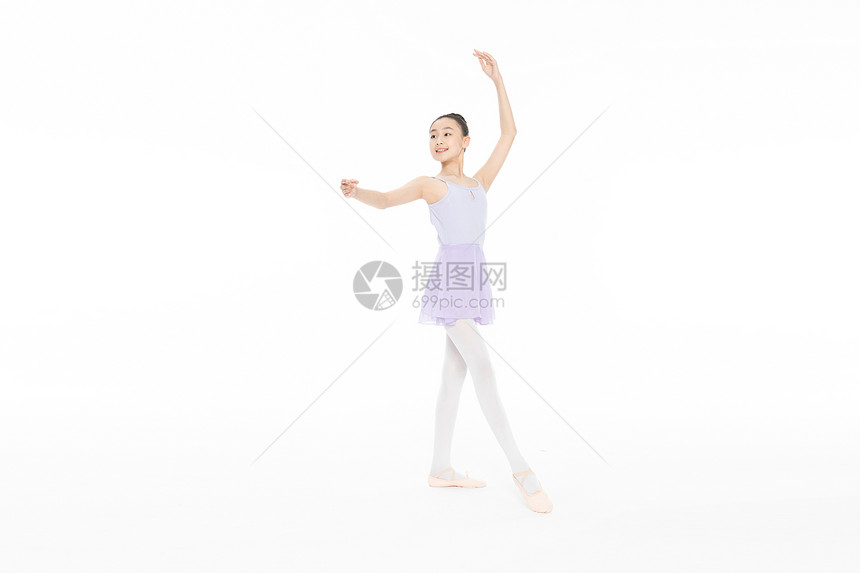 青少年女生跳芭蕾舞图片