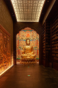 南京大报恩寺里的佛像虔诚高清图片素材
