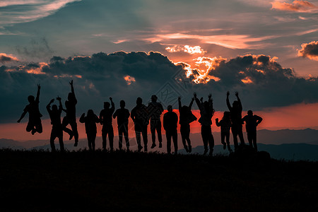 夕阳人像剪影摄影图片图片