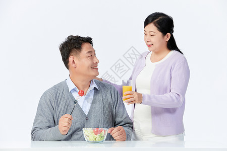 中年夫妻健康饮食养生背景图片