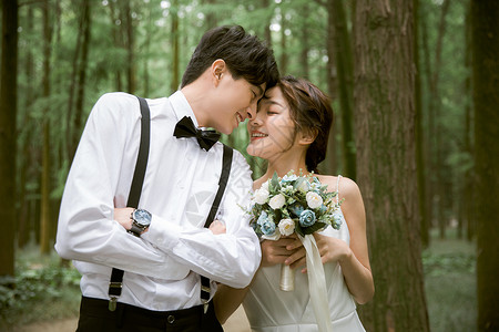 幸福情侣甜美婚纱照新娘高清图片素材