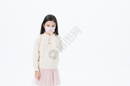 小女孩戴着口罩咳嗽高清图片