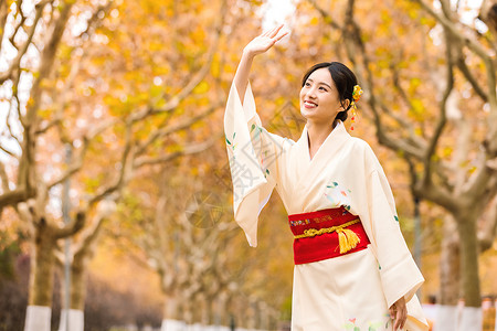 日本民族服饰户外穿和服的女孩背景