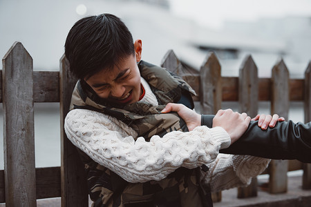 小孩打架青少年校园暴力安全教育背景