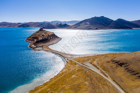 西藏自然风景西藏羊卓雍措背景