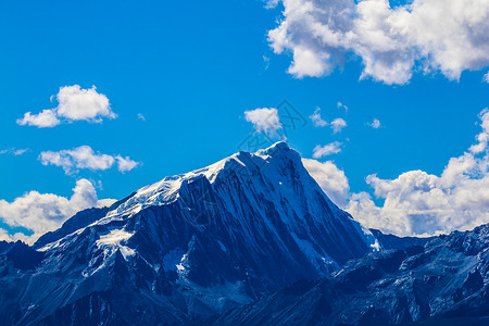 格聂神山雪山巴塘高清图片