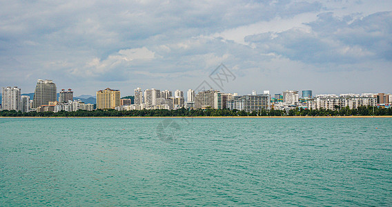 三亚地标海南三亚凤凰岛海景楼背景