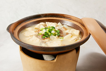 豆腐炖汤背景图片