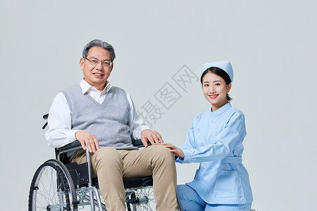 行动不便的老人与护士形象老年疾病高清图片素材