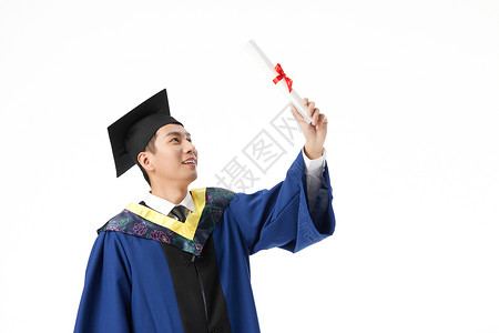 硕士研究生手举毕业证书图片
