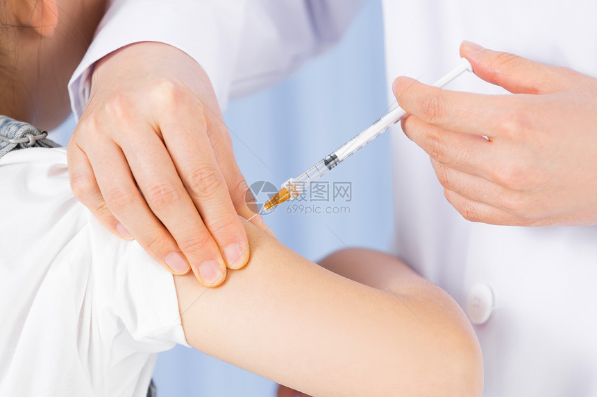 打针接种疫苗特写图片