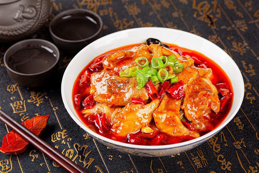 中国风拍摄水煮肉片菜品图片
