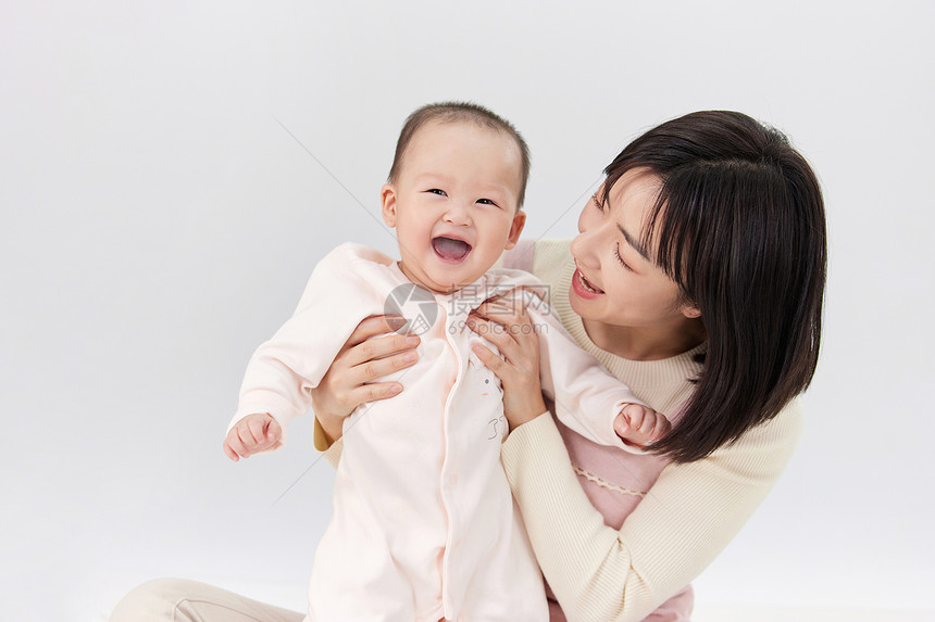 开心的婴儿小宝宝图片