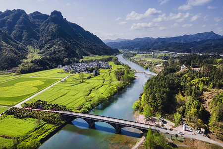 休宁齐云山下皖南徽派古村落背景图片