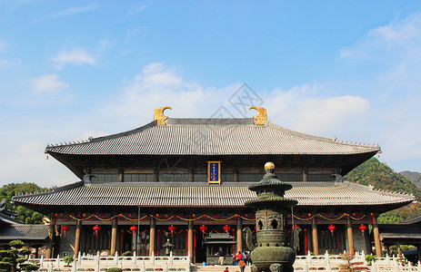 奉化溪口雪窦寺浙江溪口弥勒佛道场雪窦寺背景