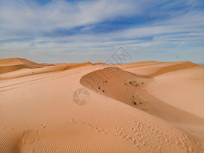 宁夏银川腾格里沙漠航拍图片