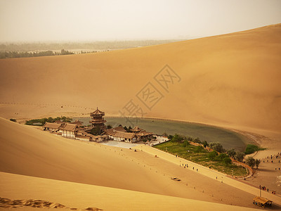 敦煌月牙泉鸣沙山自然风光自然风景背景高清图片素材