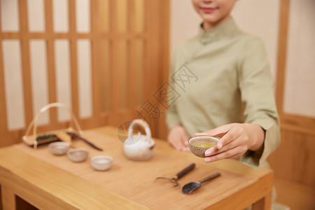 茶道茶艺美女敬茶特写旗袍高清图片素材