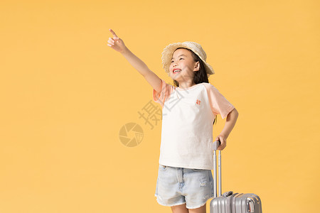 行旅箱插画拉着行旅箱的小女孩背景