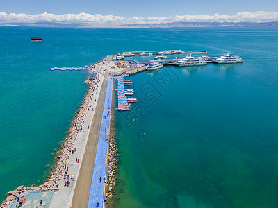 航拍游艇航拍青海地标青海湖背景