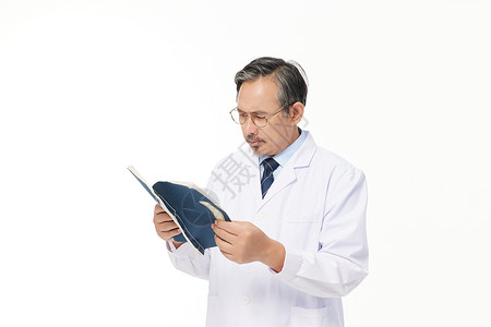 男中医阅读医书背景图片