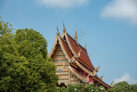 泰式寺庙建筑屋顶图片