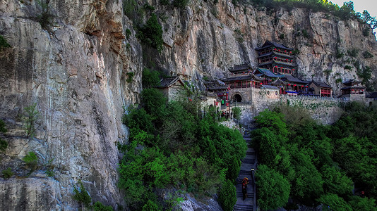 在主体航拍5A景区河北邯郸娲皇宫景区主体建筑娲皇阁背景