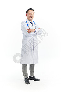 中年医生双手抱胸图片