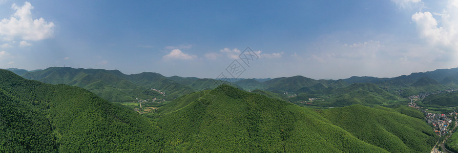 航拍湖州著名旅游景点莫干山图片