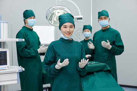 医院手术室外科医生团队图片