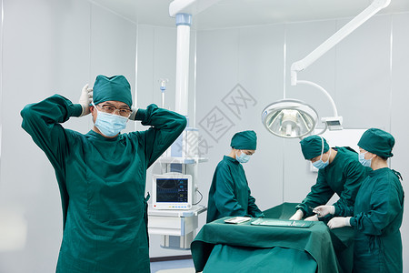 手术室外科医护人员术前准备背景图片