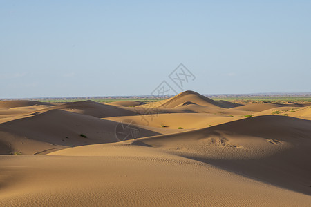 沙漠风沙内蒙古腾格里月亮湖沙漠背景