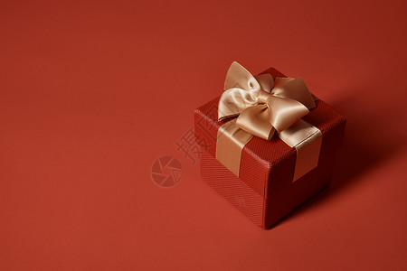 红色喜庆电商主图节日礼物包装背景