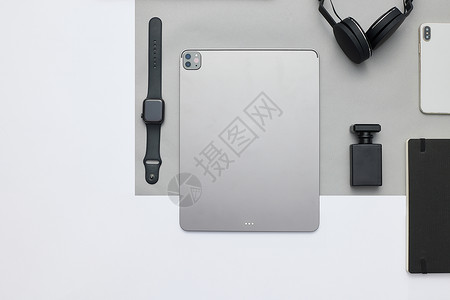 灰色背景里的电子产品高清图片