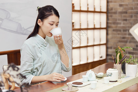 泡茶的女茶艺师背景图片