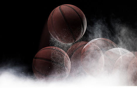 篮球掉落在地上扬起粉尘频闪运动轨迹高清图片