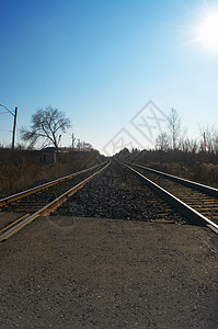 乡间的铁路图片