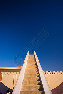 扬塔尔人马军的城梯图片