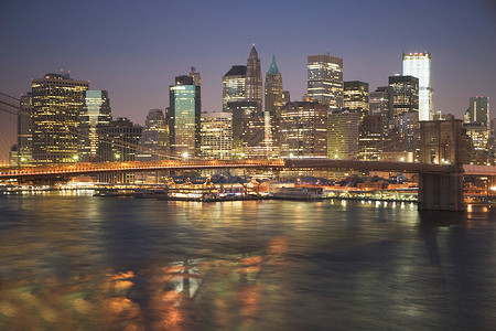 纽约市夜里点亮了灯光旅游目的地高清图片素材