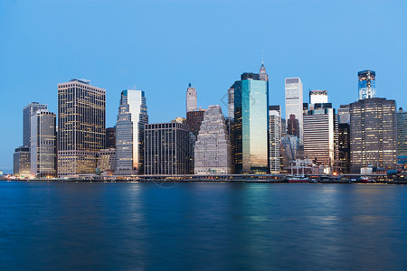 美国纽约曼哈顿的天空城市景观高清图片素材