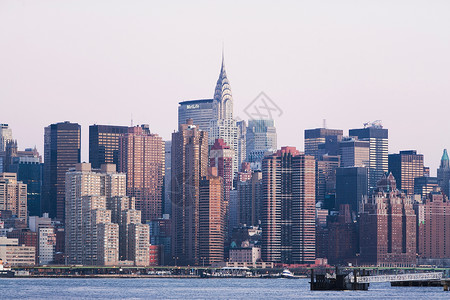 纽约市天际和海滨空中轮廓线高清图片素材