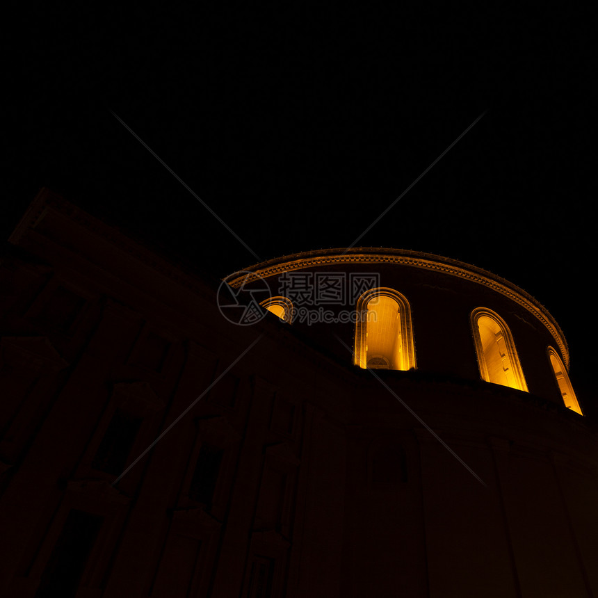 夜间蒙塔的罗通达马耳他莫斯塔图片