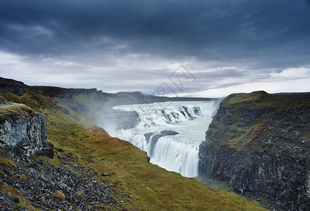 冰岛西南赫维塔河瀑布风景图片
