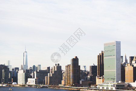 美国纽约市东河和曼哈顿风景白天高清图片素材